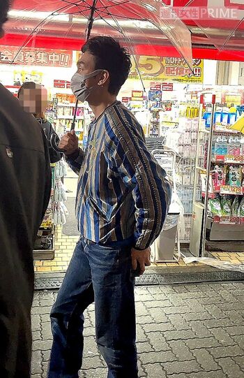 高円寺ロケ中の草なぎ剛