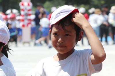 高齢者の「暑くないから大丈夫」は危険！この夏、熱中症から自分と家族を守るには