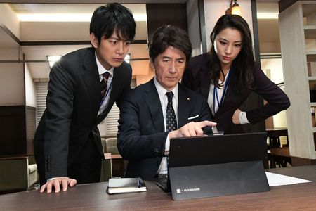 WOWOW「連続ドラマW　オペレーションZ~日本破滅、待ったなし~」毎週日曜夜10時(全6話)　(c)WOWOW