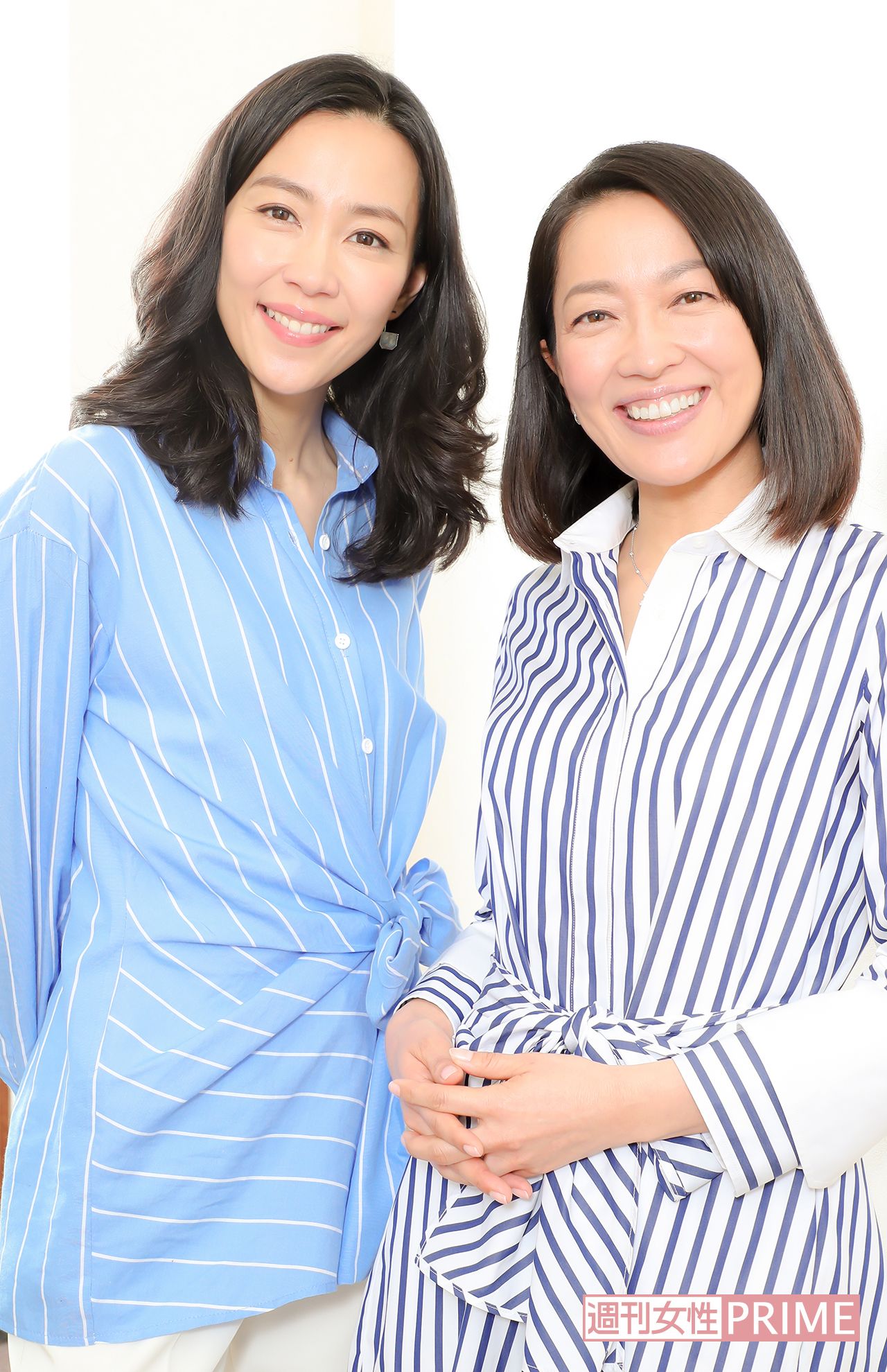 写真左から木村佳乃、羽田美智子　撮影／佐藤靖彦