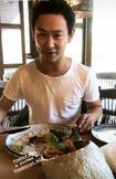 友人と食事を楽しんでいたテン選手。これが最後の食事になってしまった(友人のインスタグラムより)