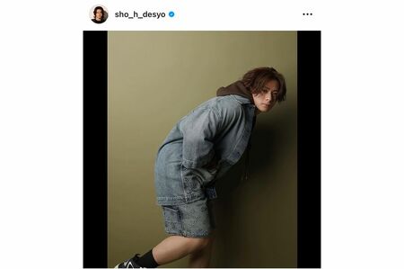 ルイヴィトンを着こなす平野紫耀（インスタグラムより）