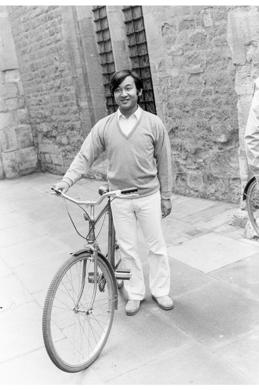 1985年9月、2年間の英・オックスフォード大学留学中。街中を自転車で駆け抜けた