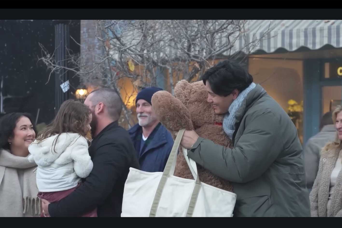 『キリン プラズマ乳酸菌』CMのメイキング映像で“パパの顔”を覗かせた大谷翔平（キリンの公式YouTubeチャンネルより）