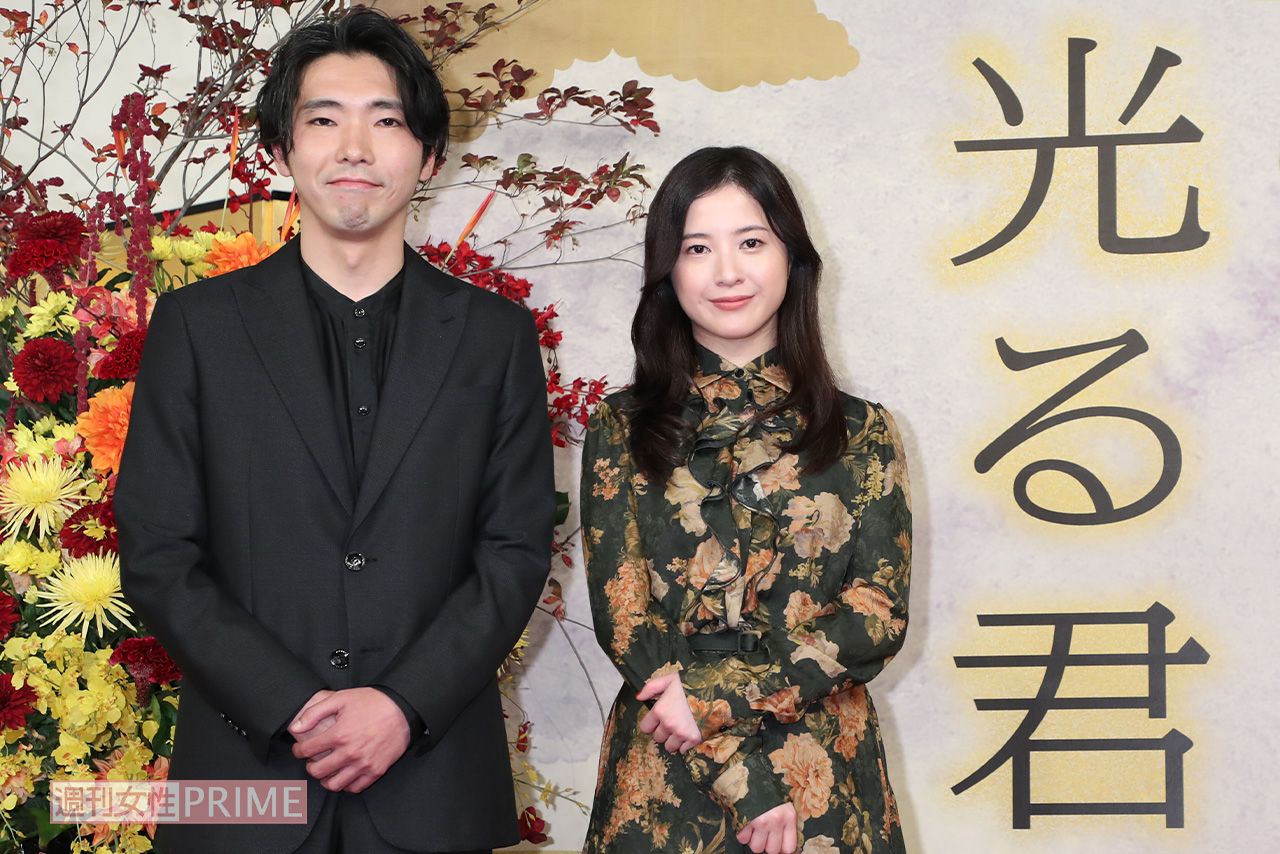 NHK大河ドラマ『光る君へ』で「お似合い」と評判だった吉高由里子、柄本佑
