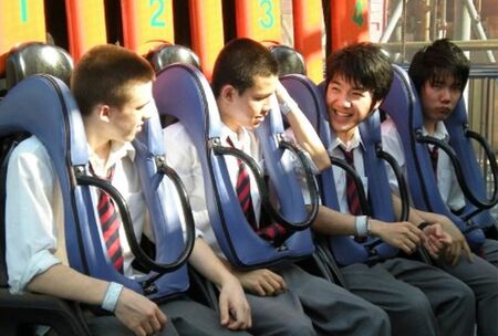 小室さんは中学・高校とインターナショナルスクール出身で英語も堪能（'09年夏）