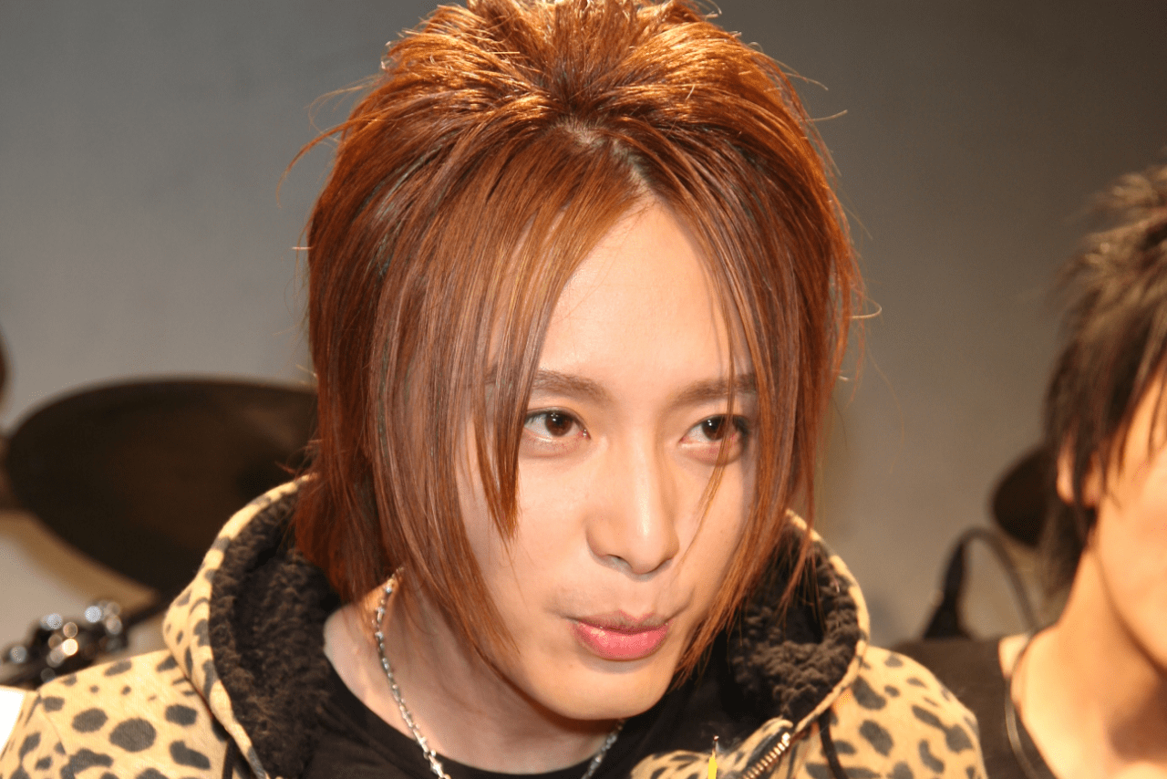 2010年、28歳のバースデーイベントの様子。多くのファンがお祝いライブに駆け付けた