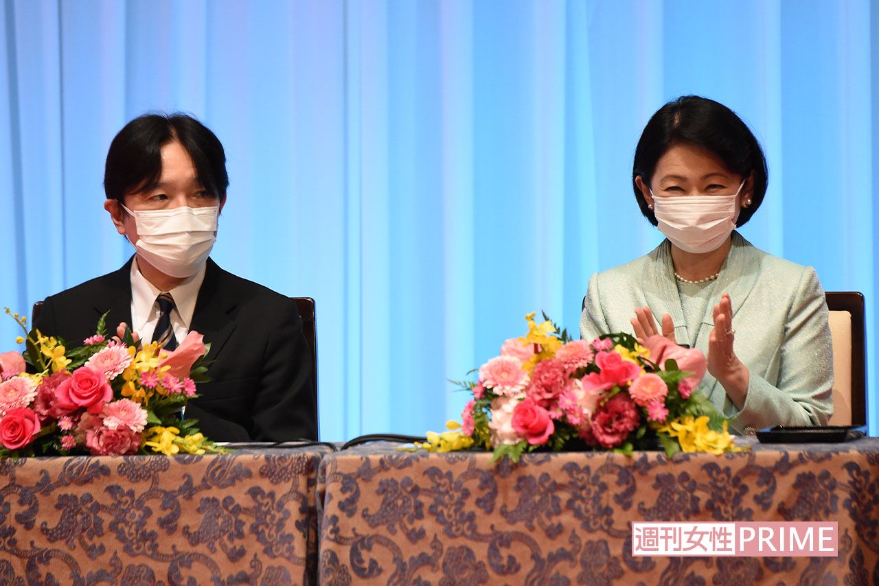 秋篠宮さまと紀子さま（'22年5月12日・『日本医師赤ひげ大賞』）