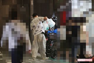 6月初旬の夜、スーパーに買い出しを終えた裕太