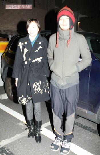 2009年1月、入籍間もない松田龍平と太田莉菜