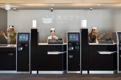 接客ロボットの進化がスゴイ！ホテルの受付、レジ係、バリスタetcの人間いらず