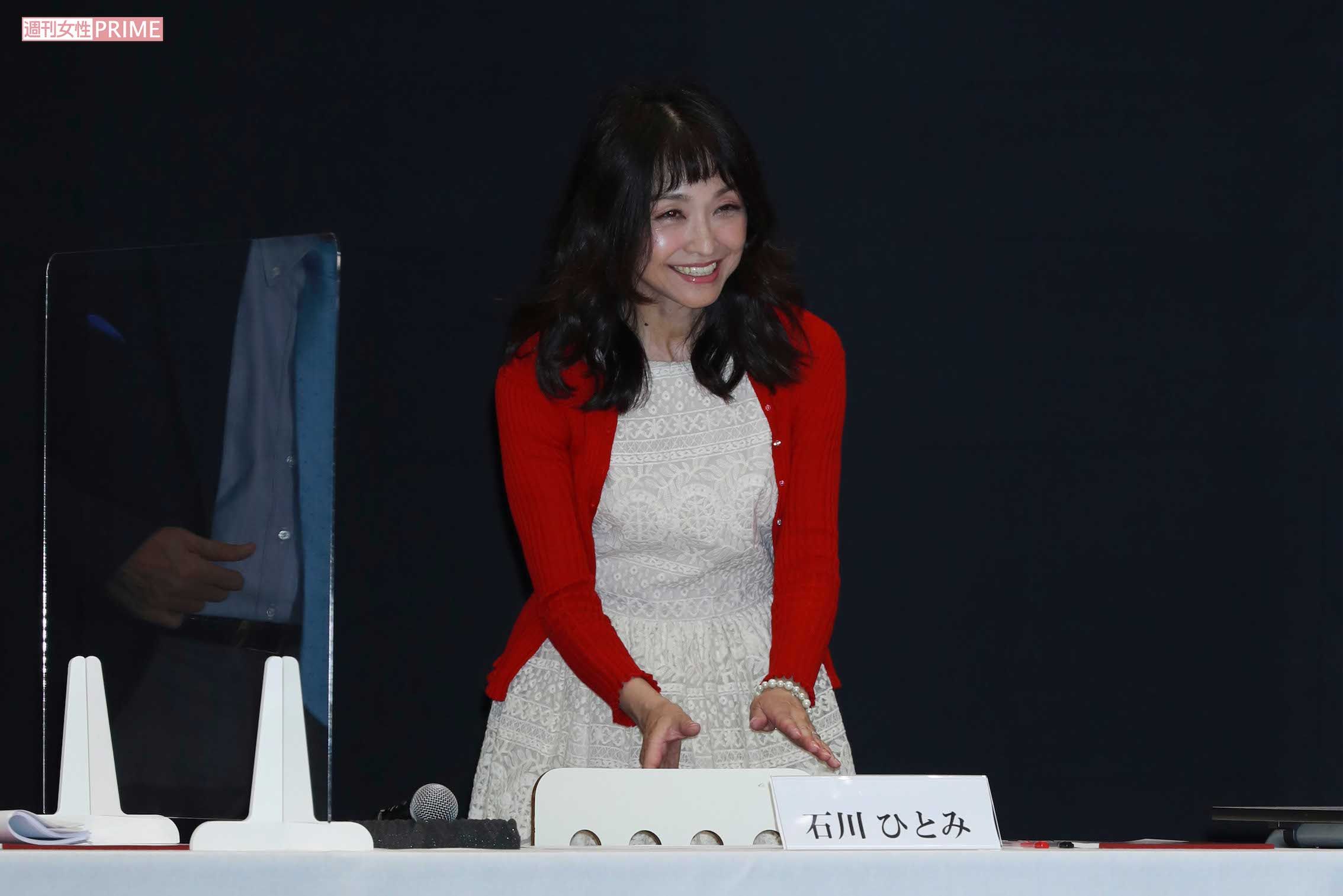 2020年に肝炎の啓発イベントに出席した石川ひとみ