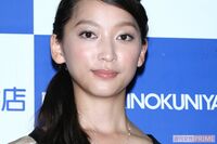 杏、“東出昌大と唐田えりかの不倫渦中”コラムが意味深「こころ波立つ時…」