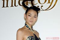 コロナ自粛で著名人が続々と動画をアップ、群を抜く冨永愛の“圧倒的美貌”と“完璧さ”