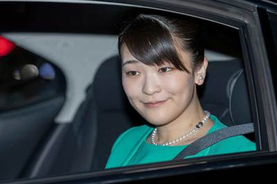 10月上旬に体調を崩されて以降、空咳が続いているという眞子さま（2019年10月23日、半蔵門にて）