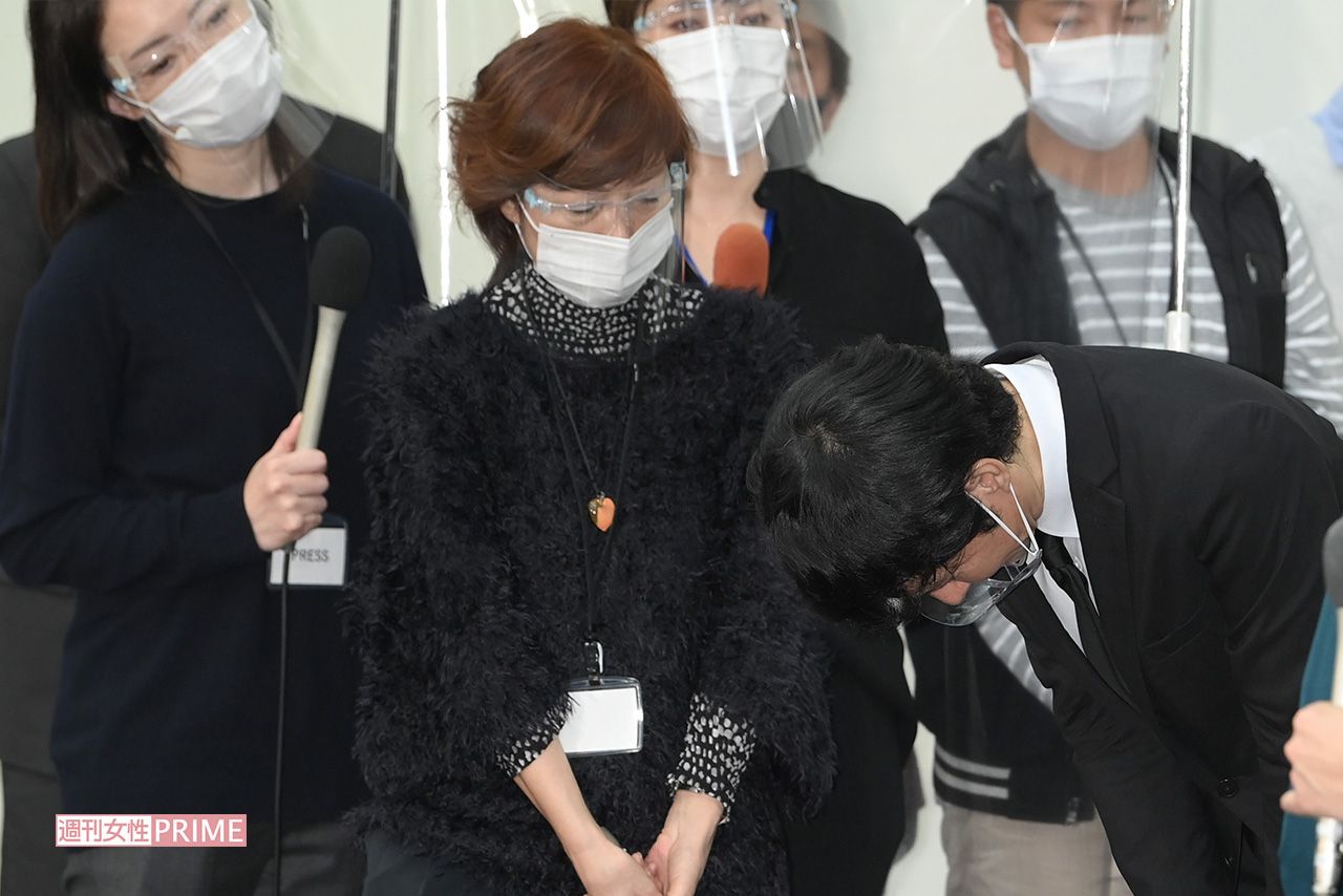 12月3日、都内で行われた謝罪会見での渡部建