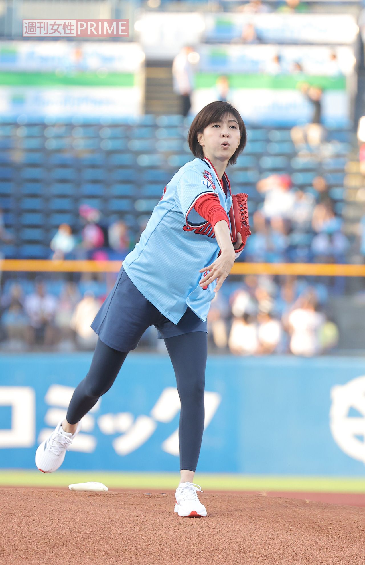 2024年5月、ヤクルト戦が行われた神宮球場で始球式を務めた内田有紀3