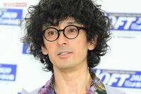 滝藤賢一、横澤夏子との『楽楽精算』CMは590万回再生の大バズり！二宮和也に並ぶ“キング”になれた理由