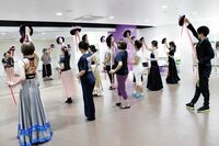 インストラクターは全員“元タカラジェンヌ”！ 日本初「ジェンヌスタイル」とは