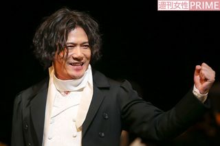 今は朝、昼、晩とベートーヴェン漬けの日々！　「朝は優しいソナタ、夜は激しい交響曲を聴いてます」と明かした