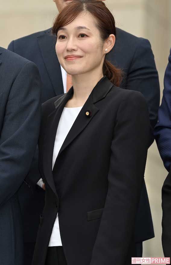 参政党の塩入清香議員