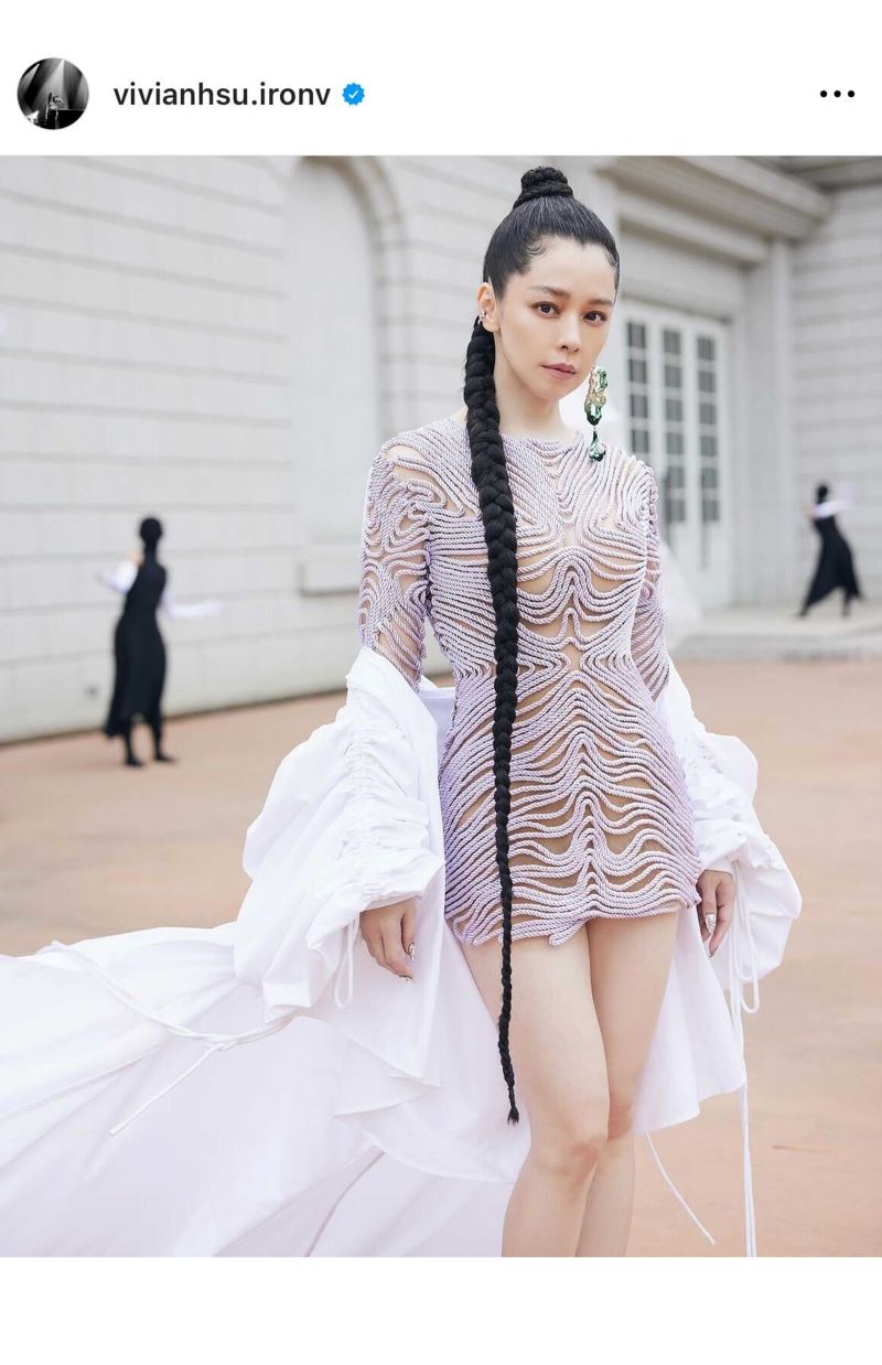 アラフィフでも圧巻スタイルのビビアン・スー（本人インスタグラムより）