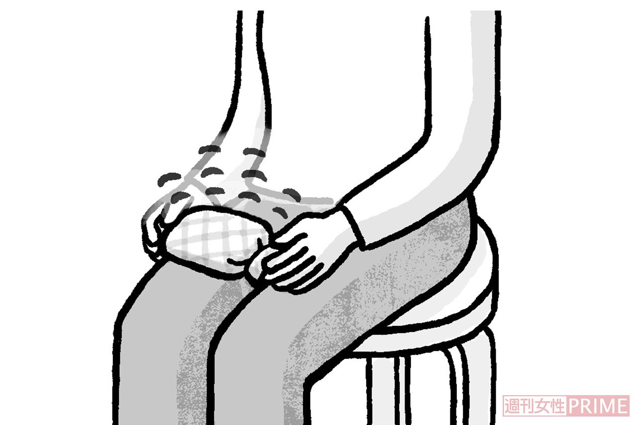 太ももを温める（イラスト／やまだやすこ）