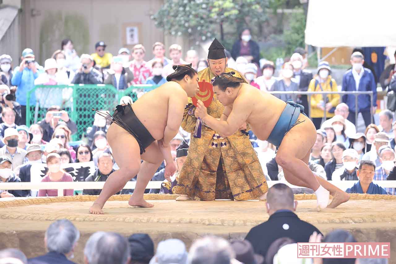 2023年に東京・明治神宮で行われた奉納相撲