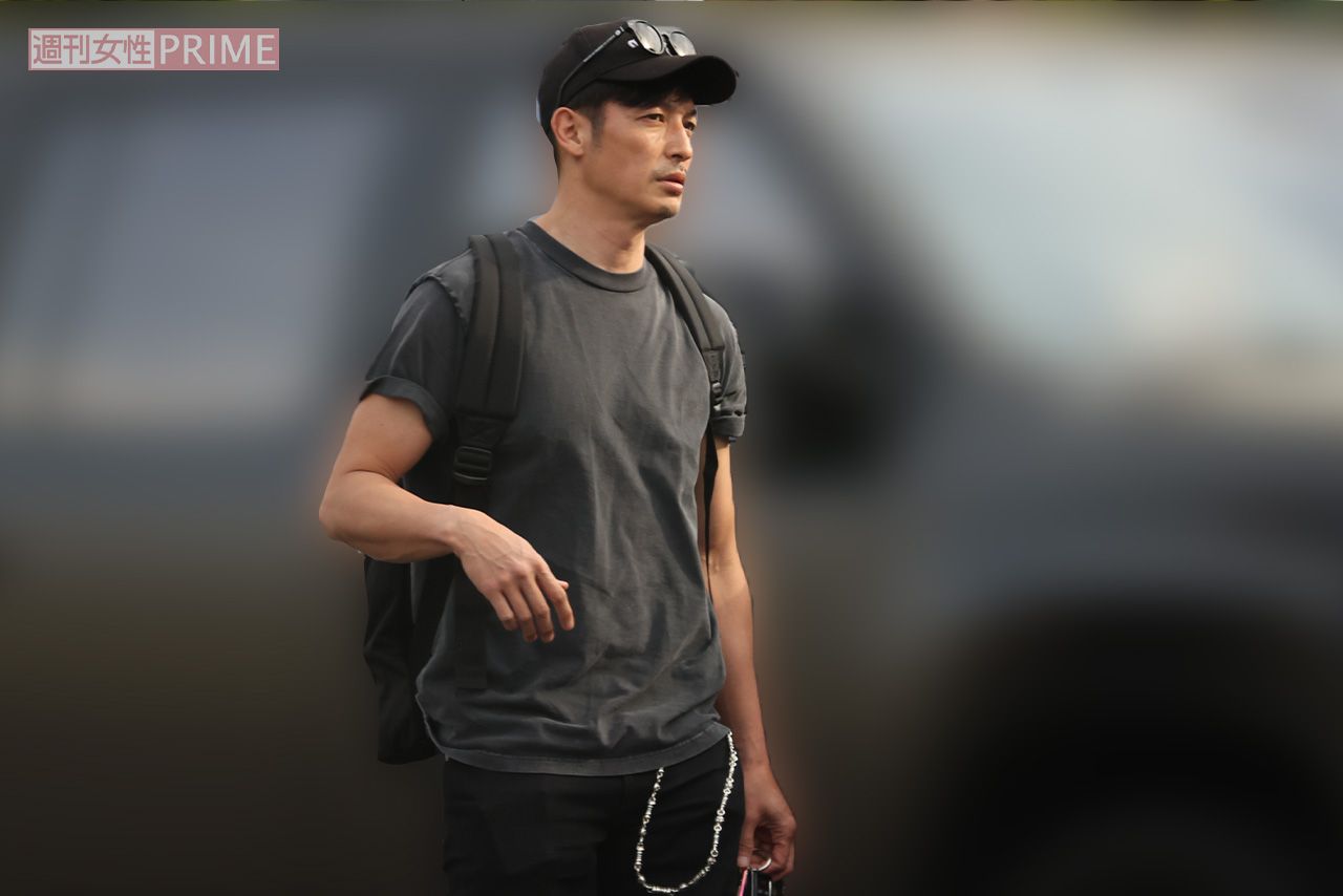 2023年4月、子どものお迎えに来ていた玉木宏