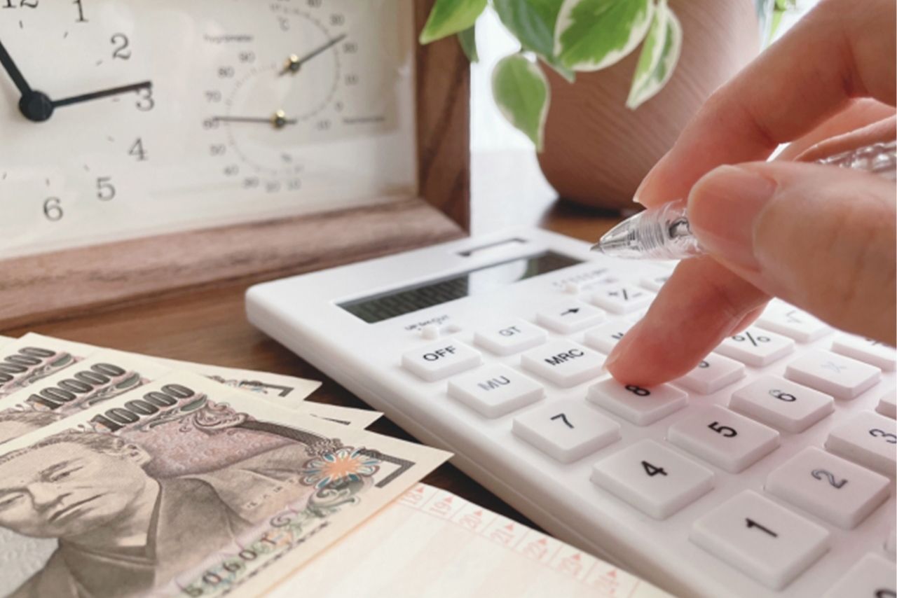 貯金力をつけるには50代が勝負（写真はイメージです）