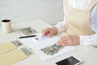夫の死亡保険金では足りない！子どもの学費がピーク、自営業で大幅減額の事例で考える今やるべき対策