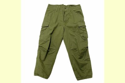 【知って楽しい雑学】流行りの「カーゴパンツ」名前の由来は?原点は“作業着”、ブームの背景にあるトレン…