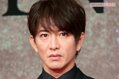 木村拓哉、マクドナルドに続く吉野家牛丼の“キムタク持ち”がSNSで話題「やっぱり違う」