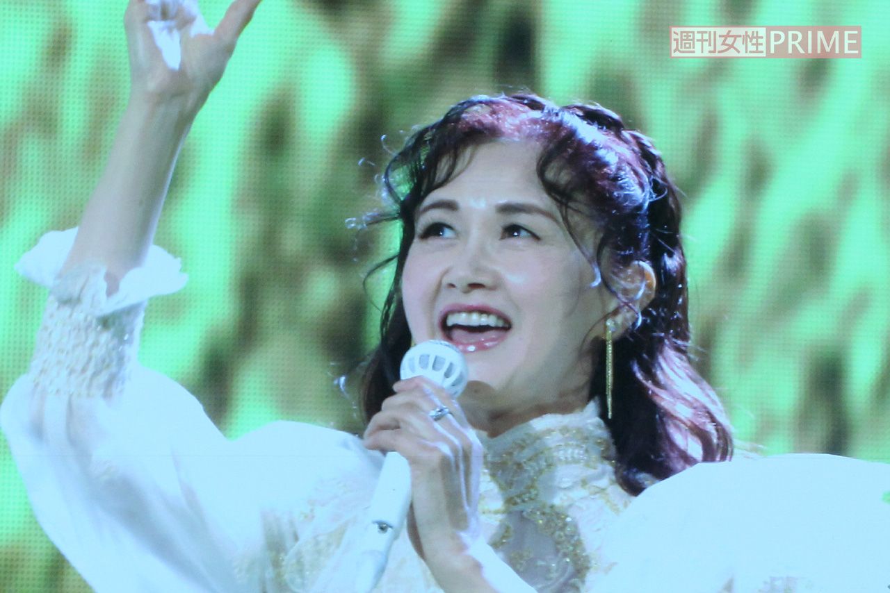 2014年の『紅白歌合戦』に出場した中島みゆき