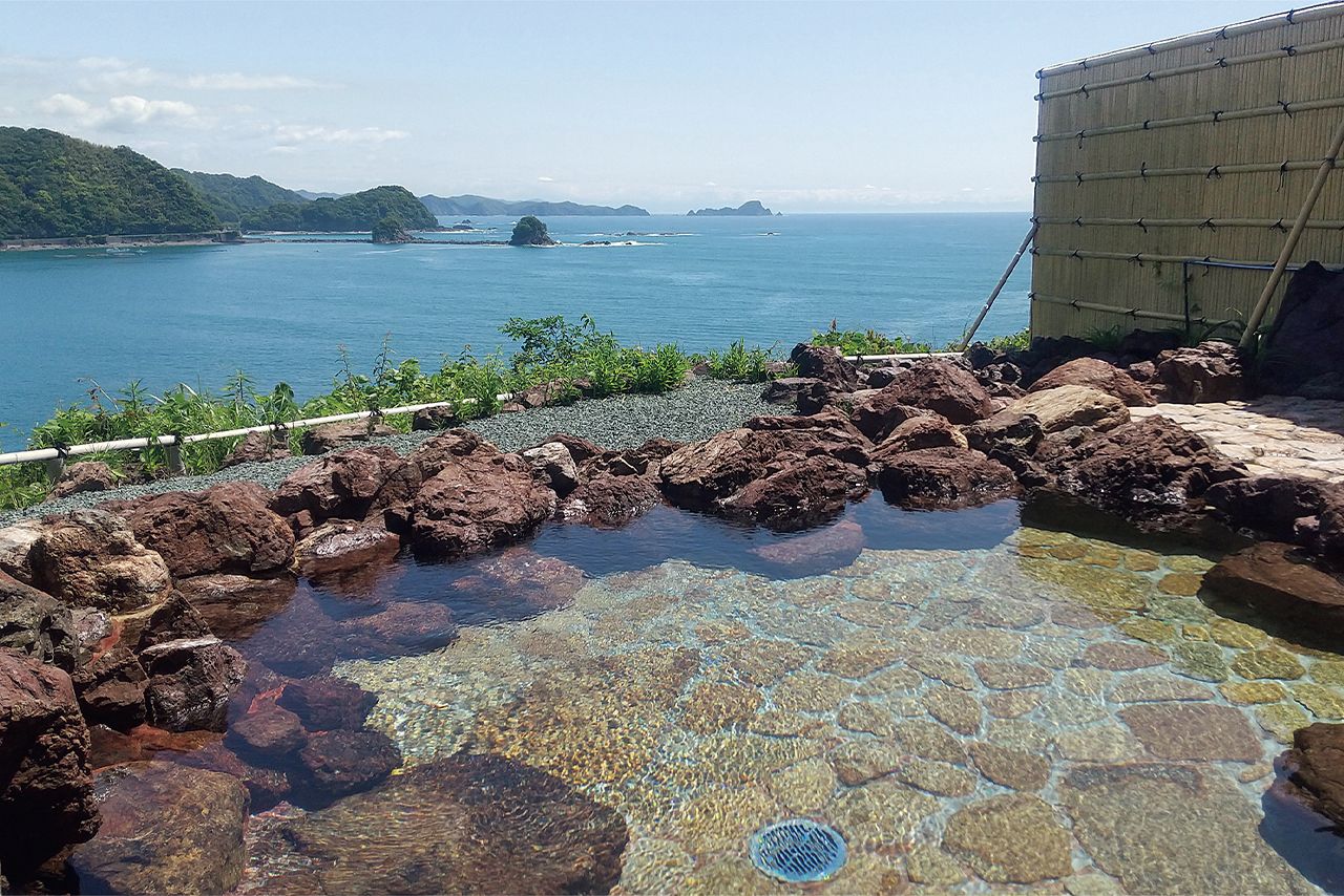 鰹乃國の湯宿 黒潮本陣［高知県］