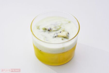 キウイの食べるスムージー　調理・スタイリング／寺島モエカ