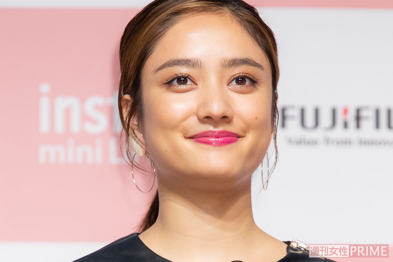 富士フイルムinstax“チェキ”新製品発表会での谷まりあ（'19年6月）