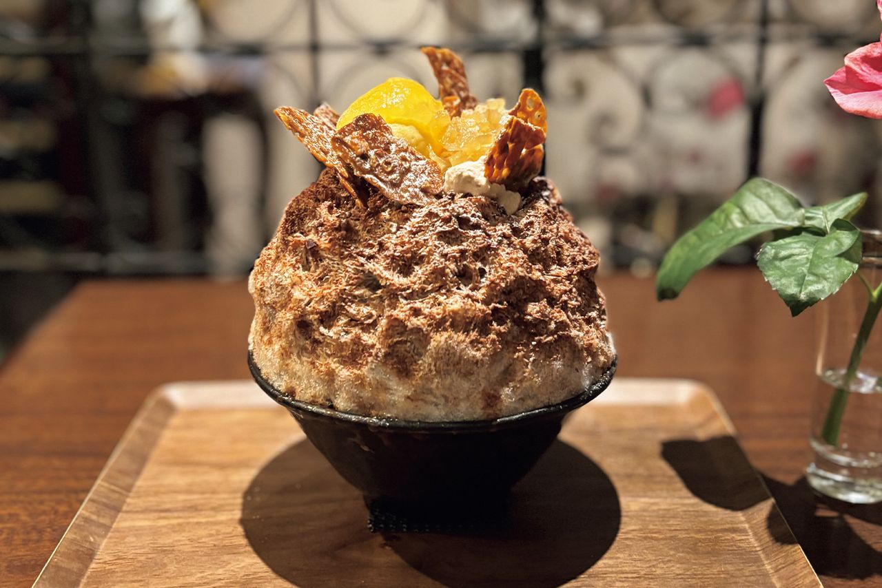 ジャンドゥーヤと新生姜のこおり／2100円