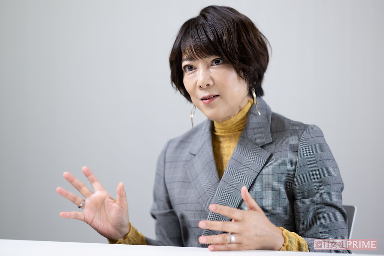 舌がんの術後、食道がんが見つかった堀。茫然自失になり夫に「がんになった人の気持ちはあなたにはわからない」と泣き叫んだとき、「君にはがん患者の家族の気持ちはわからないだろう」と言われ、われに返ったという（撮影／高梨俊浩）