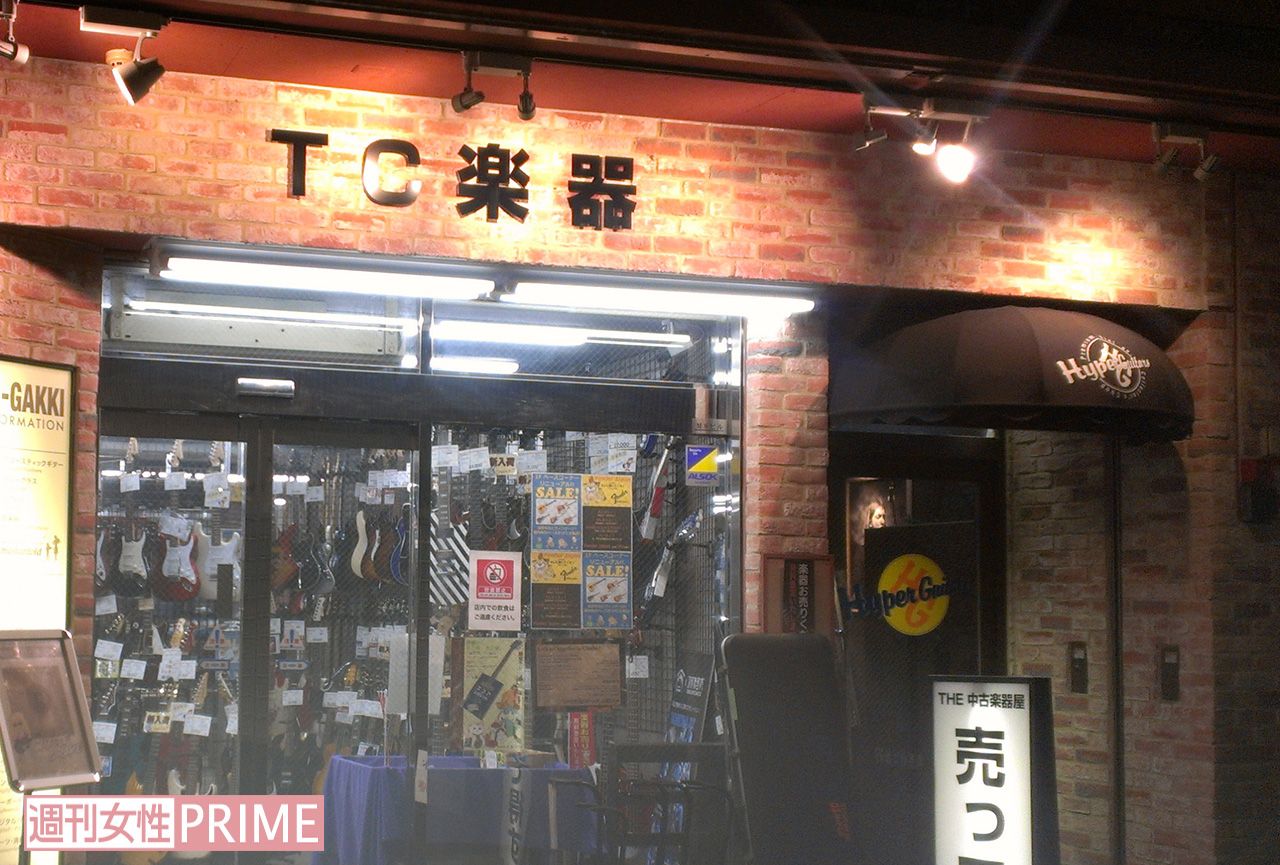 TC楽器など2人は計6か所を訪れた