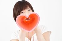 【心理診断】あなたの“リップサービスのレベル”を、恋人とペアで持ちたいもので診断