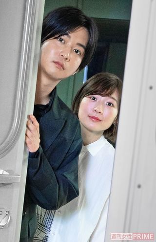 『いいね！光源氏くん』（NHK総合）で共演する千葉雄大と伊藤沙莉　撮影／佐藤靖彦（'20年）
