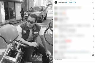 自身のインスタグラムで以前から“ロン毛ショット”を公開している野村周平