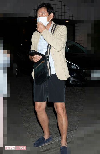 直撃取材に答える石田