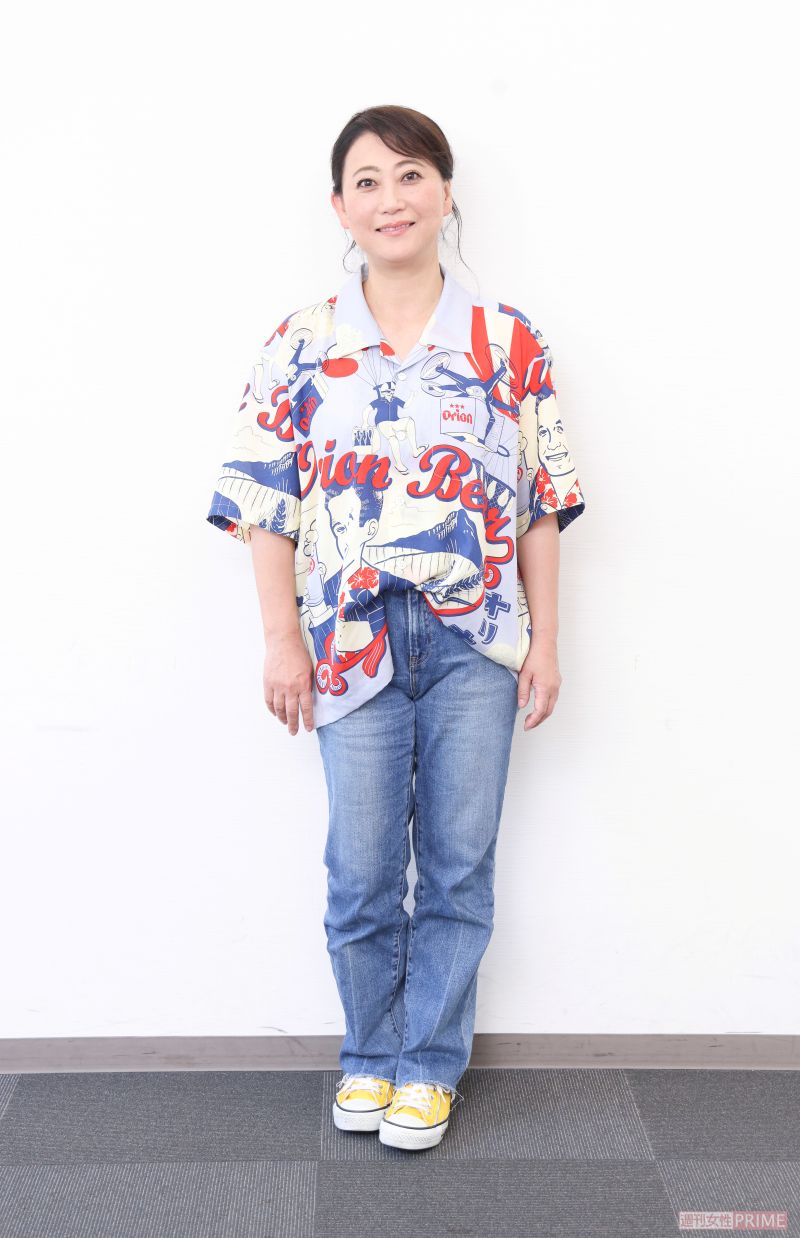 友近　撮影／吉岡竜紀