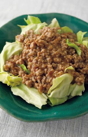 キャベツの肉みそあん