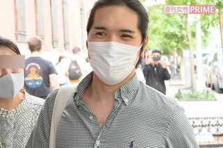 NY州の司法試験初日を終えた小室圭さんを記者が直撃すると笑みを浮かべて