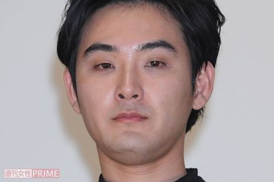 松田龍平のお台場デートを目撃！ポップコーンをシェアした『獣なれ』共演女優