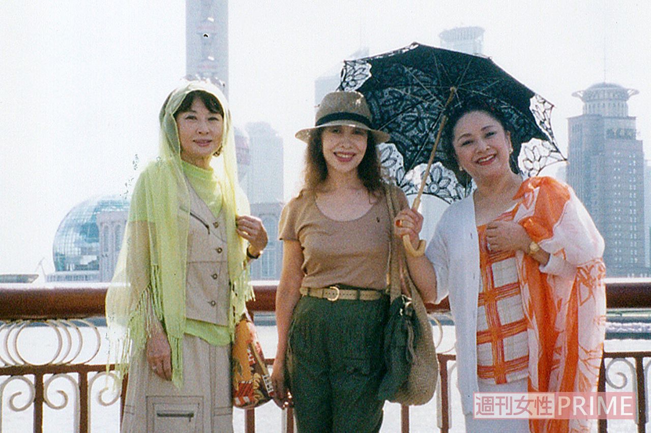 仲よし3人組の旅のひとコマ。中国・上海にて