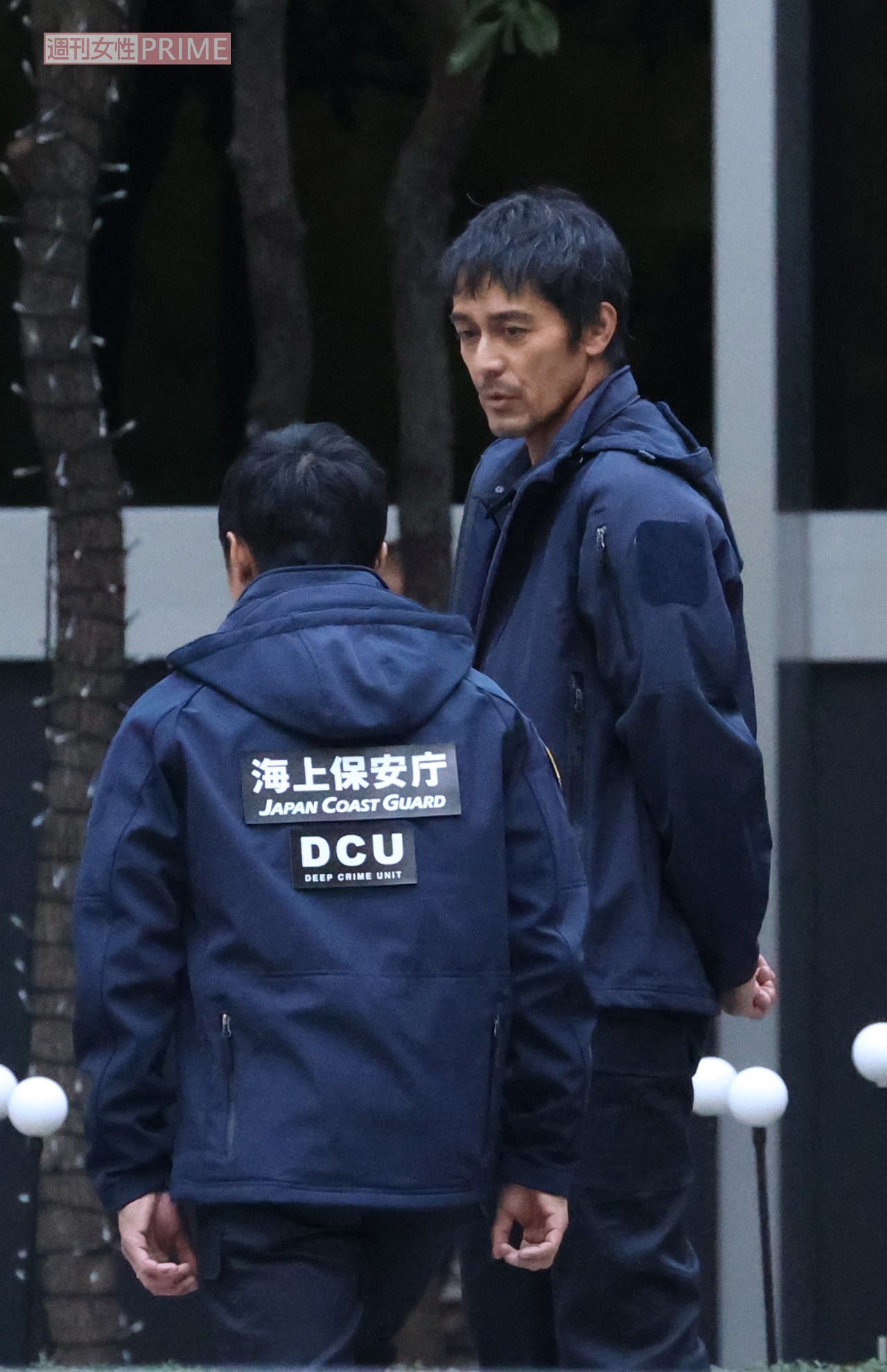 『DCU』撮影に臨む阿部寛